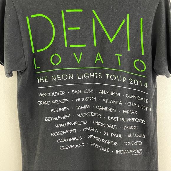 DEMI LOVATO Black Multicolor Black Light 2014 Neon Lights Tour Graphic Band Tee - Picture 10 of 10